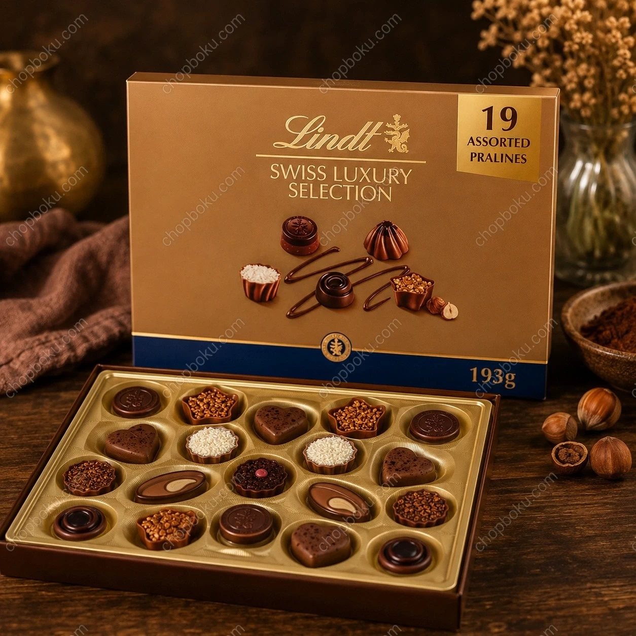 Lindt Swiss Luxury Selection Assorted Chocolate Box 193g