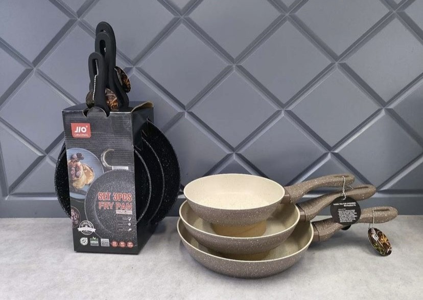 3-in-1 Frying pan set