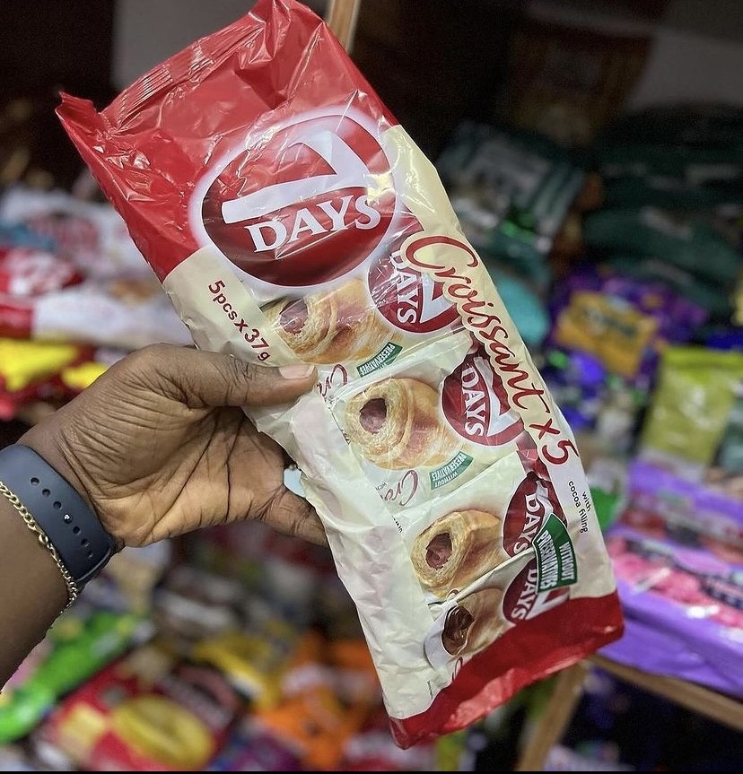 croissant in cocoa hazelnut and double cream