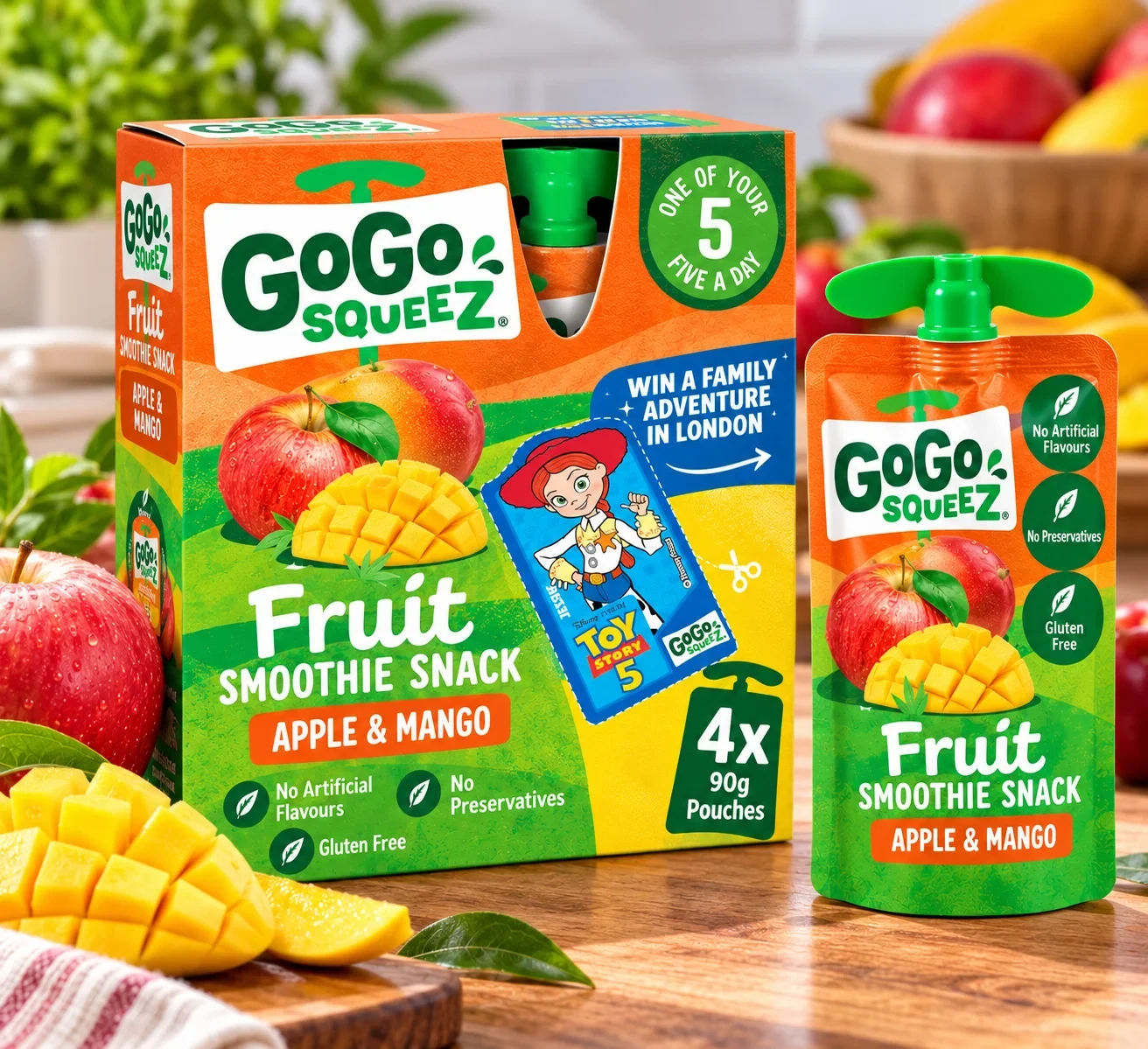 GoGo squeeZ Fruit Smoothie Snack Apple & Mango 4x90g